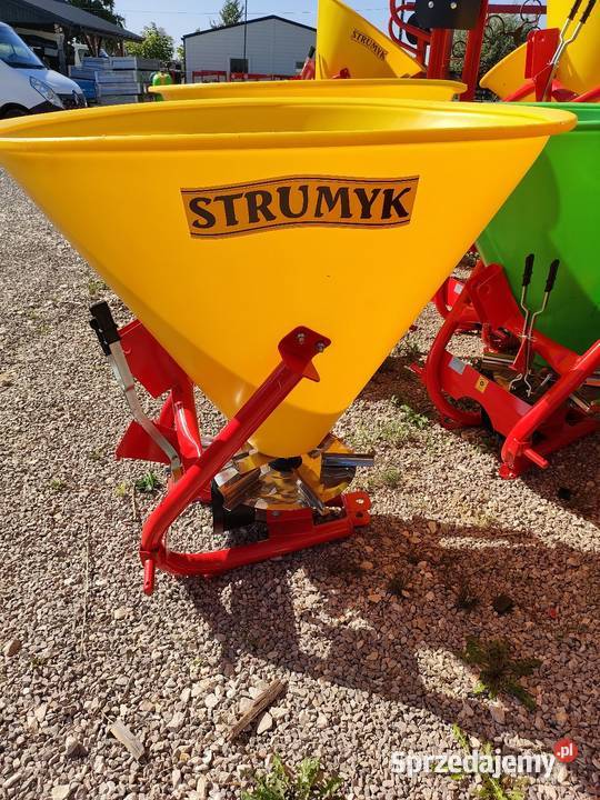 Rozsiewacz do nawozu Lejek 200 300 400 500 l nieuszkodzony Nawożenie Lesko