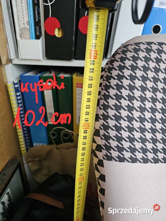 Fotel tapicerowany uszak w kratę Gdynia