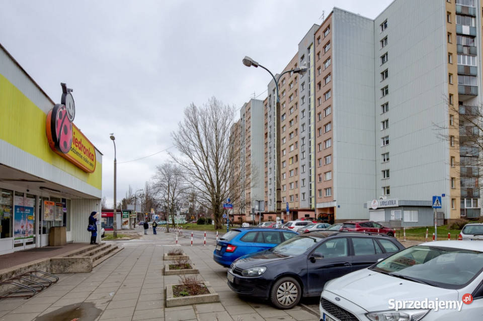 Inwestycyjne z najemcami bezpośrednio metro Warszawa