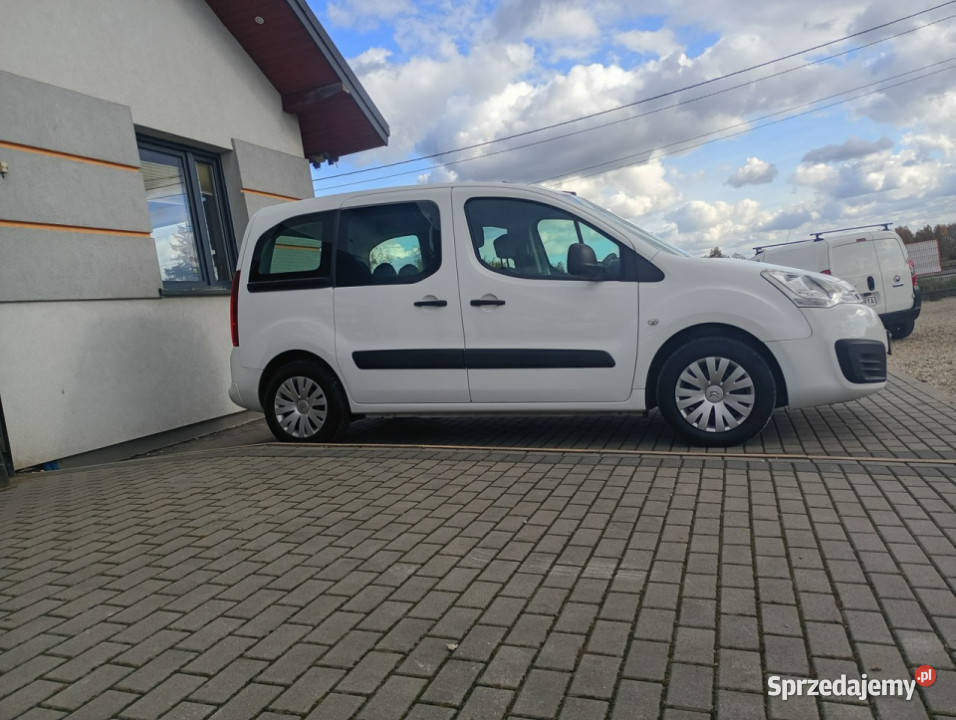 Citroen Berlingo 5 osobowy29450 netto II isofix śląskie Chełm Śląski