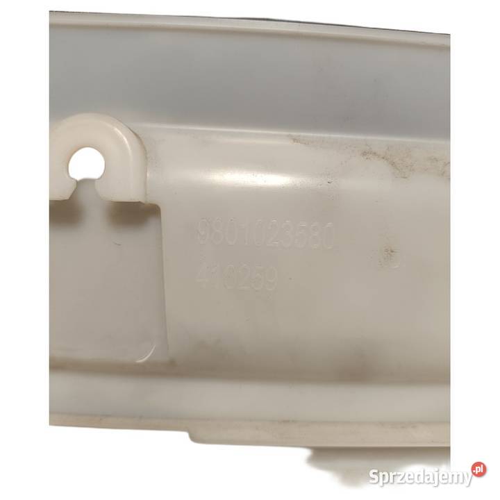 Listwa drzwi przednia lewa Citroen C4 Cactus I