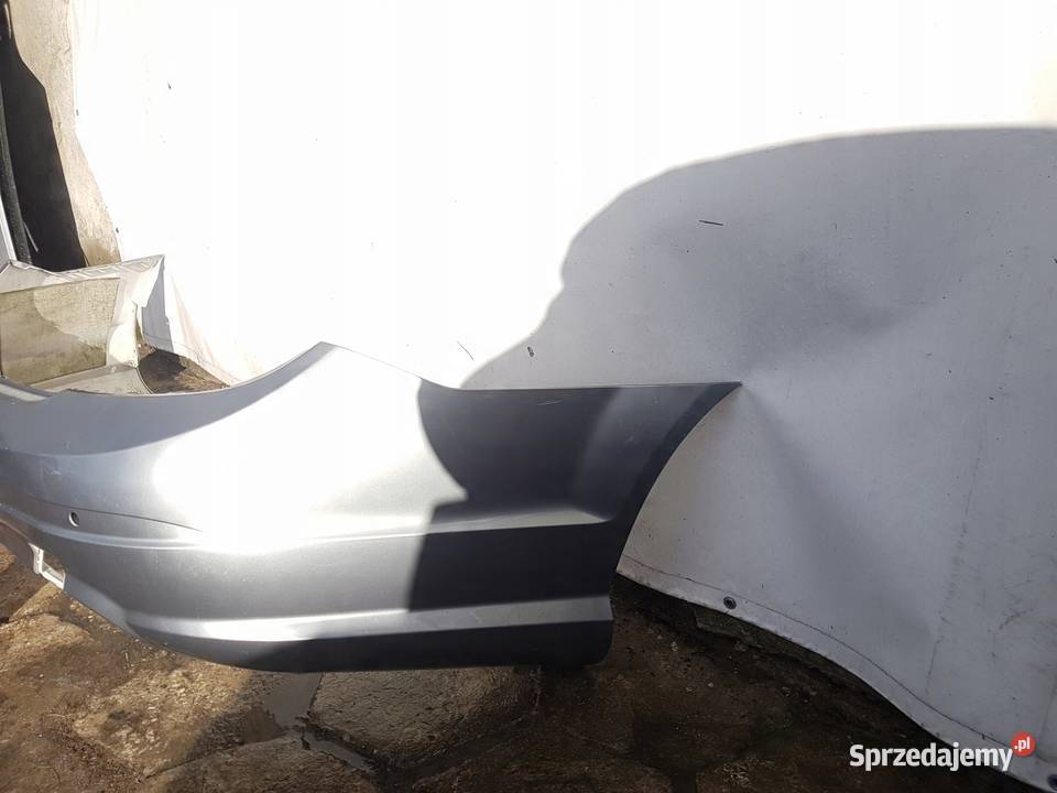 ZDERZAK TYŁ MERCEDES CKLASA W204 AMG SEDAN osobowe Międzychód sprzedam