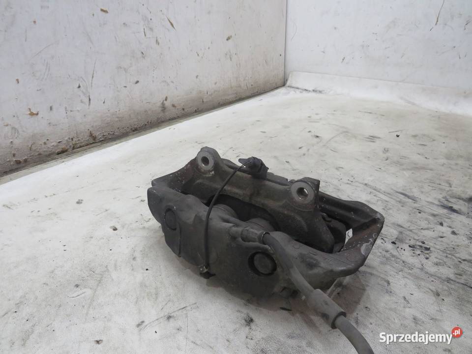 ZACISK HAMULCOWY PRAWY PRZÓD 30 TDI AUDI A8 D4