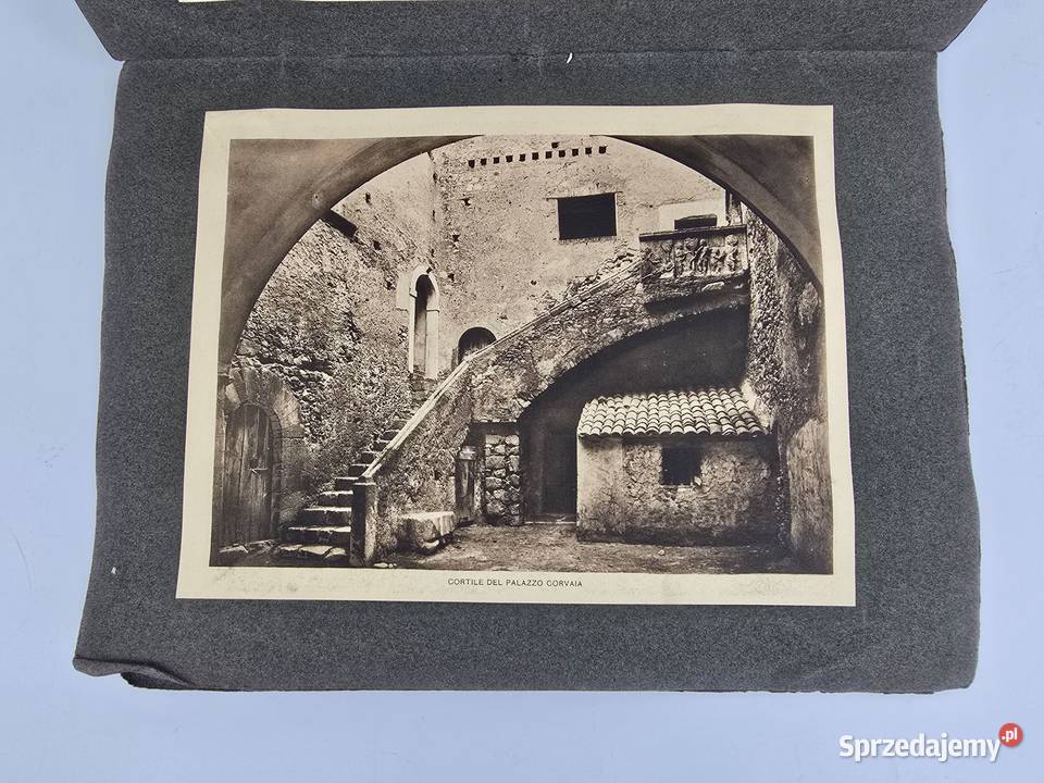 Album 22 fotografie XIXXX w Taormina Sycylia Bronisze