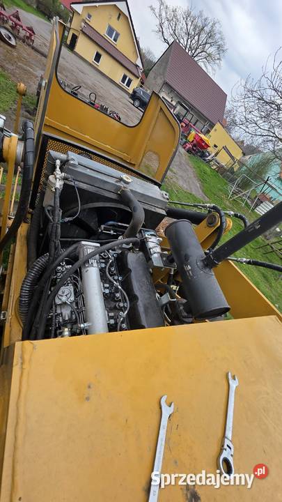 Koparko Ładowarka nie Koparko ładowarki Solna