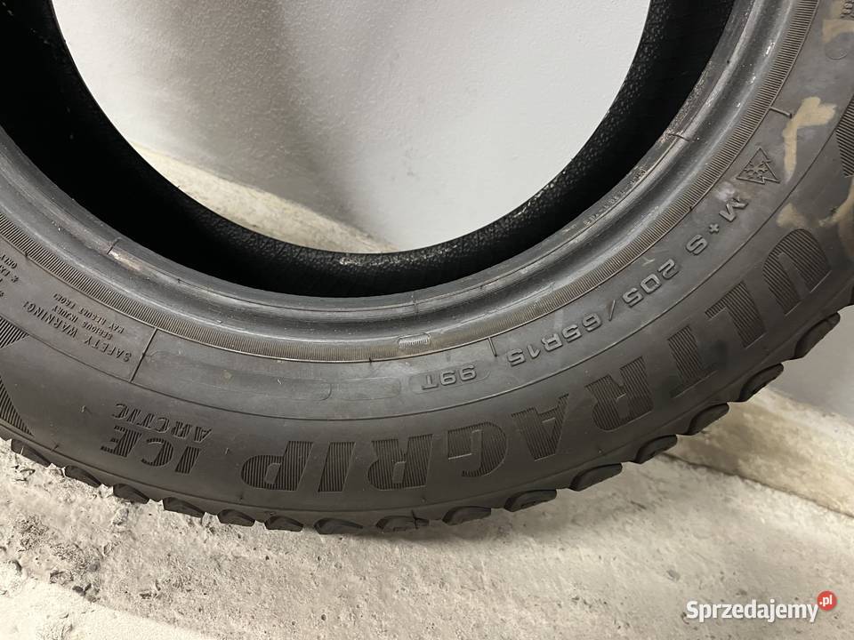 Opony zimowe 205 60r15 goodyear bieżnik 89 mm świętokrzyskie Skarżysko-Kamienna
