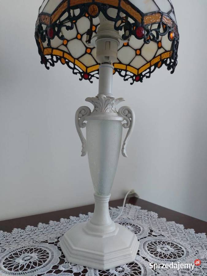 Wysoka lampa w antycznym stylu mazowieckie Warszawa