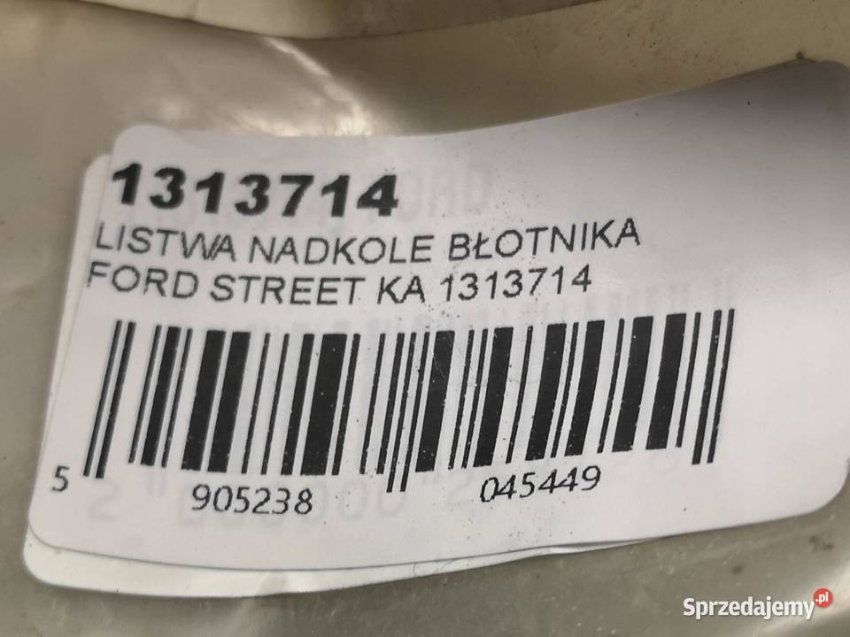 LISTWA OSŁONA BŁOTNIKA PRAWY PRZÓD FORD STREET