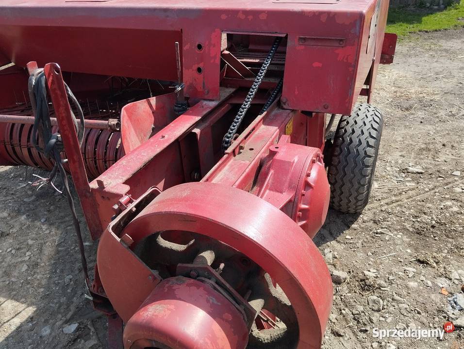 Prasa kostkująca Massey Ferguson 124 MF Chodorowa sprzedam