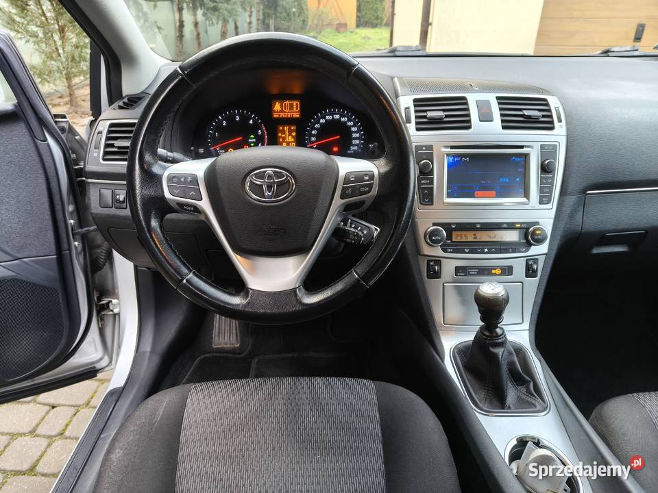 Sprzedam Toyota Avensis III 20 D4D Rok produkcji 2011 Radom