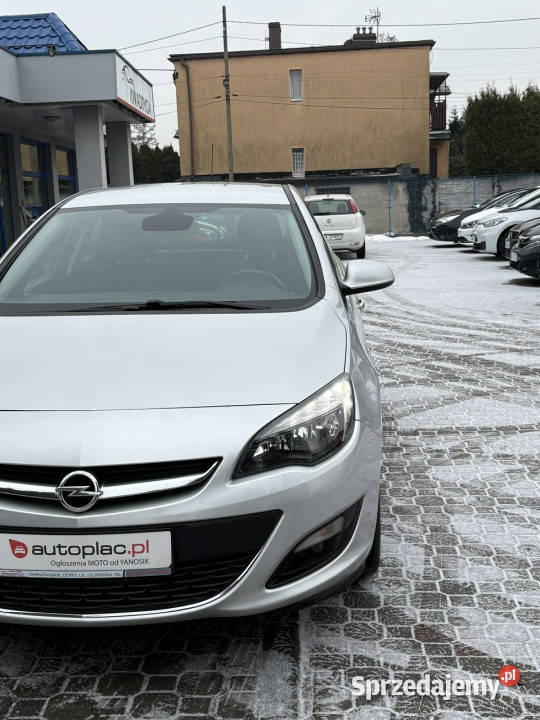 Opel Astra 14 120 Podgrzewane fotele kierownica diesel Astra Tarnowskie Góry
