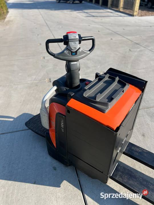 Wózek paletowy elektryczny BT LPE 250 WYNAJEM Rzeszów