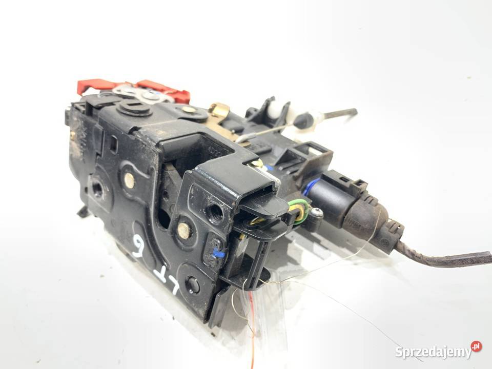 ZAMEK DRZWI LEWY TYŁ VW GOLF V Hatchback podkarpackie
