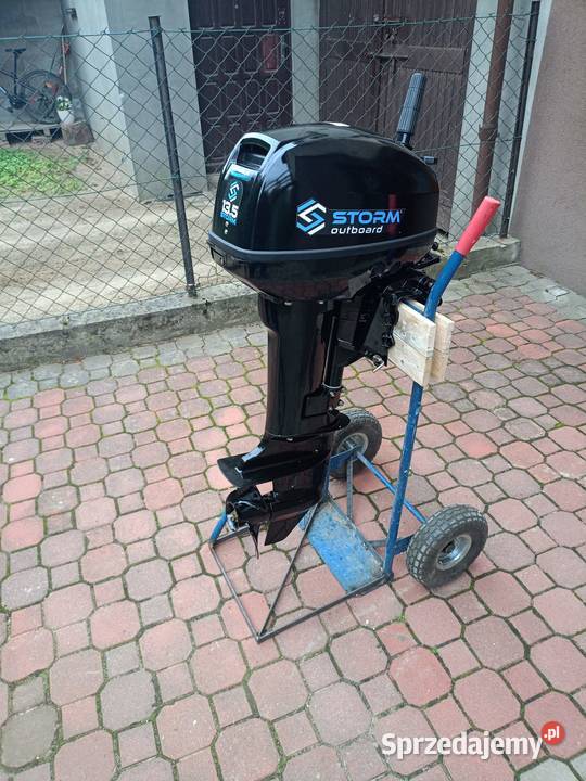 Ponton KORMORAN 360D i Silnik STORM 135 2T Luzino