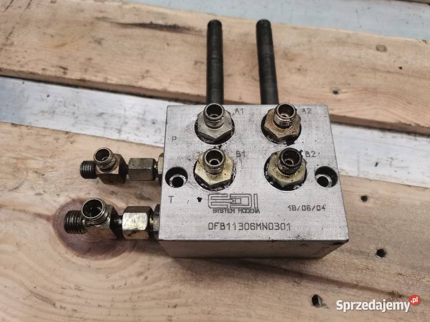 Blok zaworowy Manitou MLT 523 0FB11306MN0301