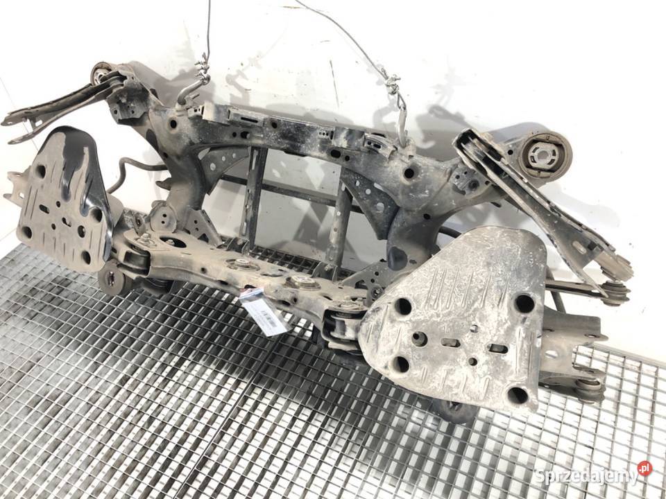 BELKA TYŁ KIA STINGER Hatchback TYLNA