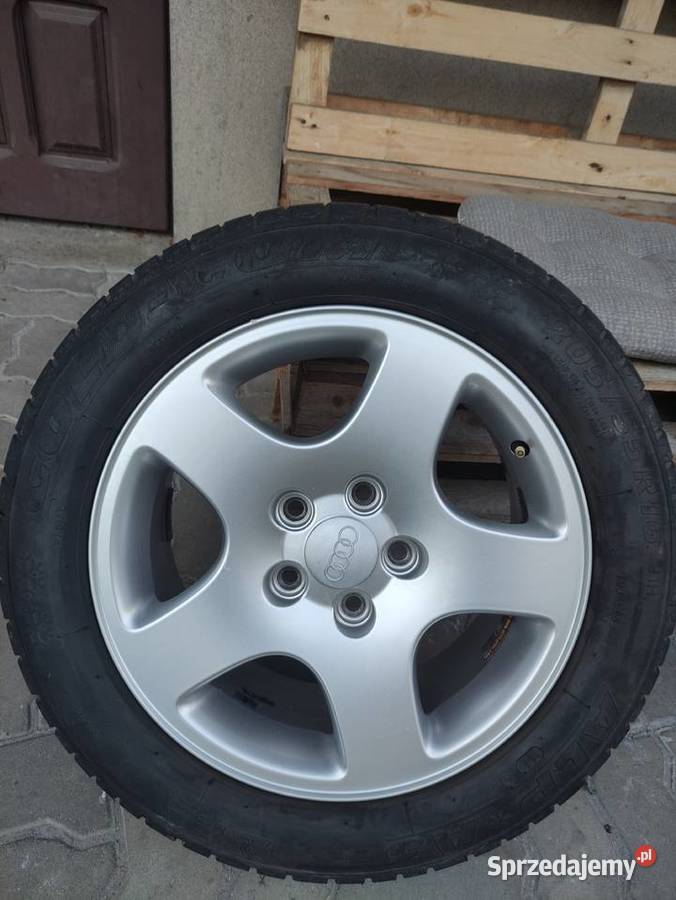 Oryginalne felgi Audi 16 5x112 opony zimowe aluminiowe Pruszcz Gdański