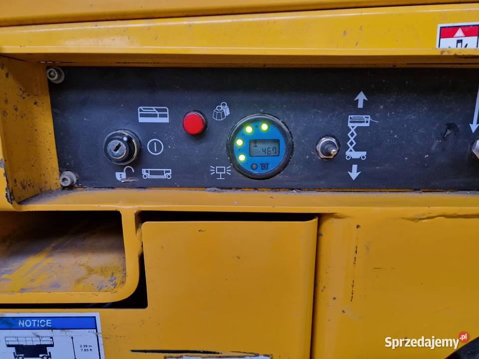 Haulotte Compact 12 m podnośnik nożycowy zwyżka Sanok sprzedam
