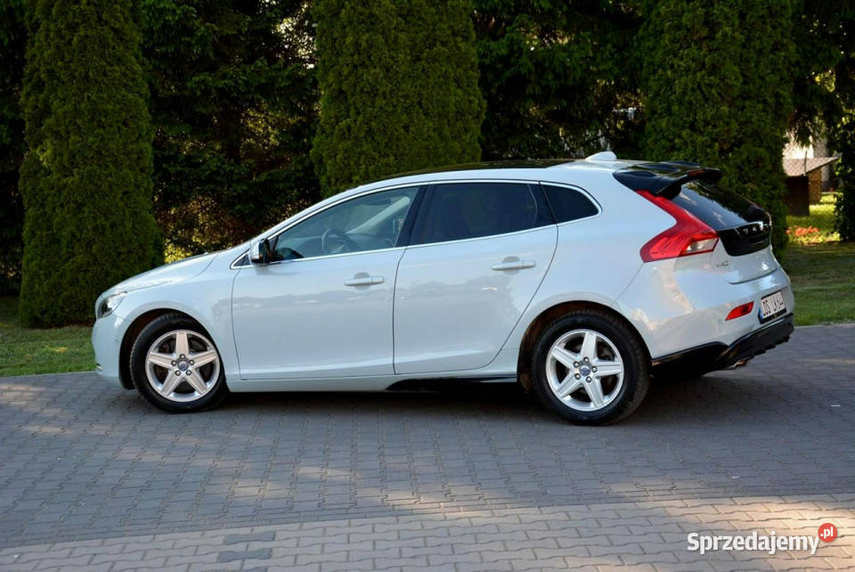 Volvo V40 Panorama biXenon Ledy Kamery Blis elektrochrom. lusterka boczne V40 Ostrów Mazowiecka