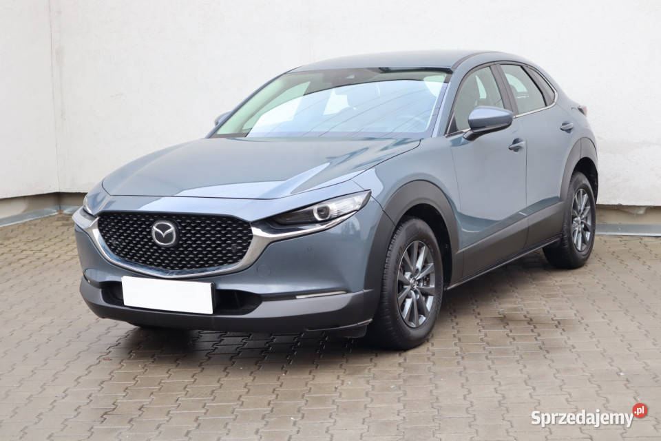 Mazda CX30 SkyactivG 20 asystent pasa ruchu