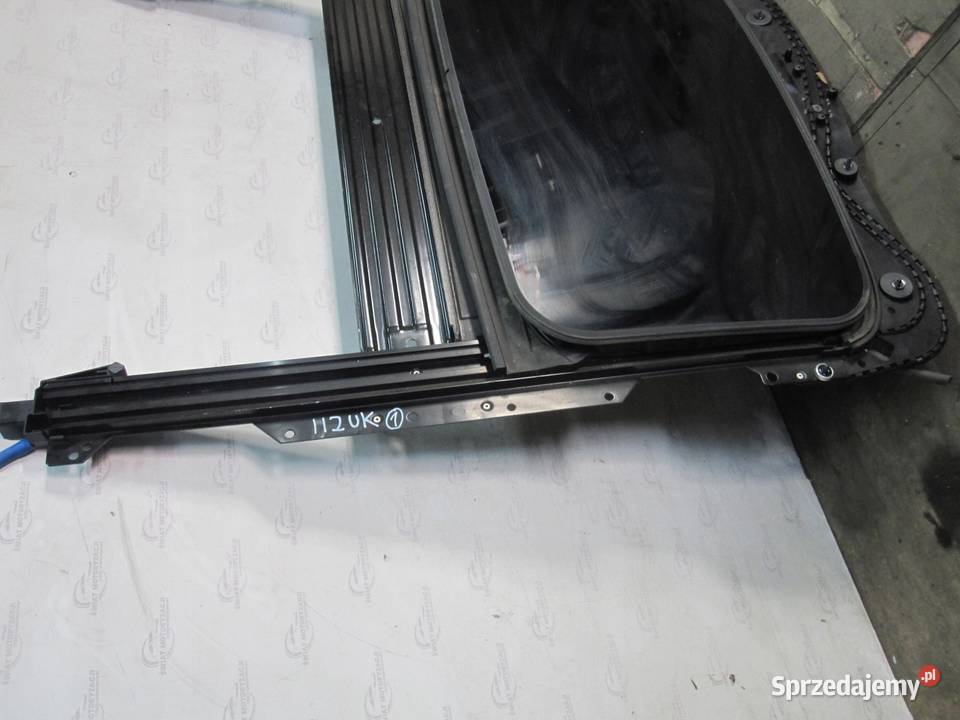 VOLVO S60 II 11r szyberdach 1702734 1713781E świętokrzyskie