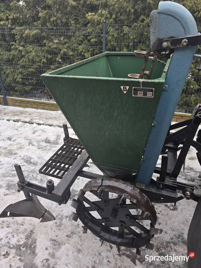 Sadzarka do ziemniakow kujawsko-pomorskie Mogilno sprzedam