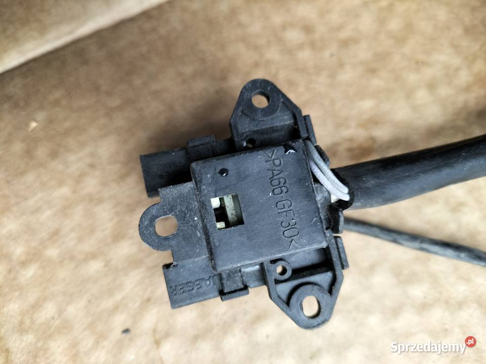 MANETKA PRZEŁĄCZNIK RADIA Peugeot 406 PA66GF30 Wyposażenie wnętrza