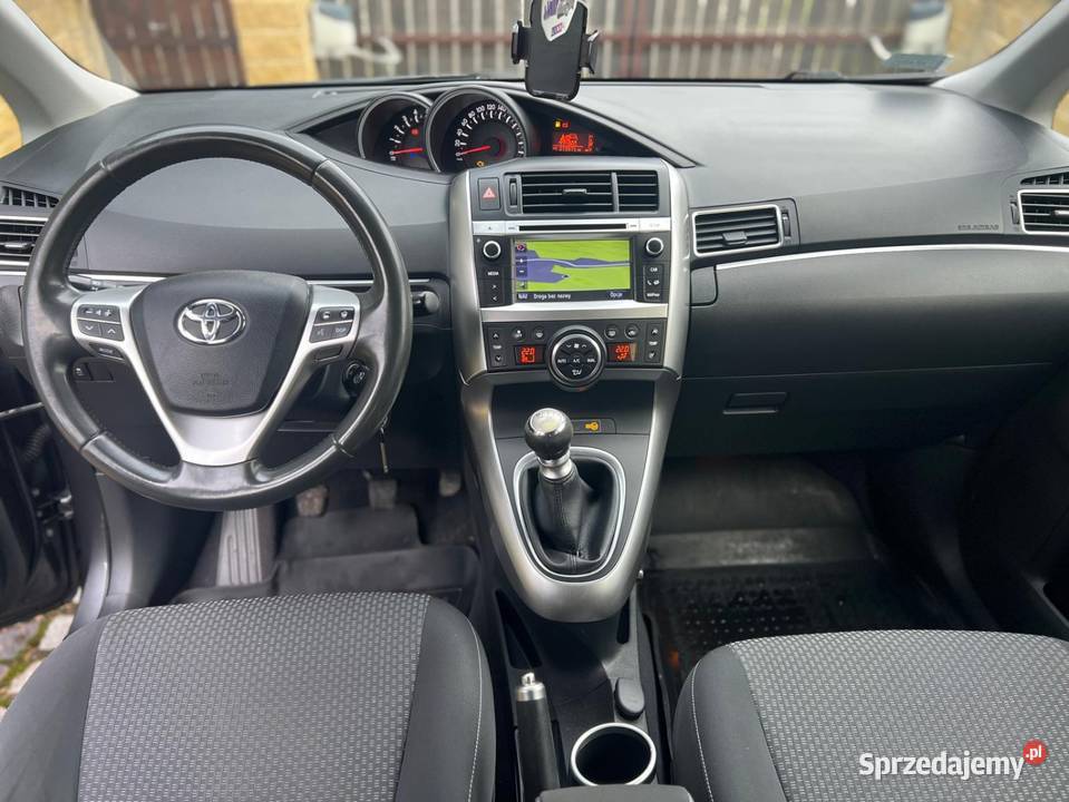 Toyota Verso 20 D4D 124 wersja 7os Salon Kraków