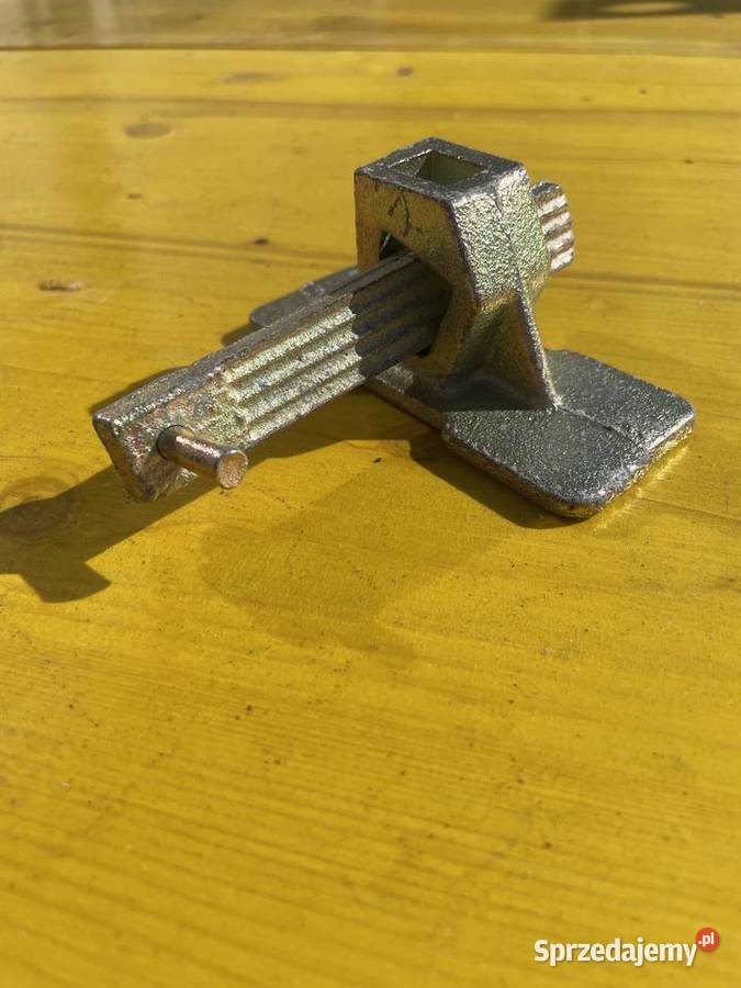 Żabka klinowa szalunkowa zestaw 100 sztuk klucz Łódź