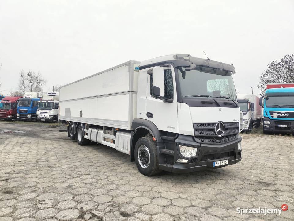 MERCEDES ANTOS 2543 KONTENER PODNOSZONY IZOTERMA 12730kg Częstochowa