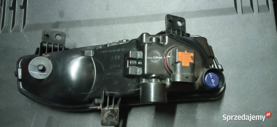 Nissan Leaf 2022 HALOGEN lewy Poznań