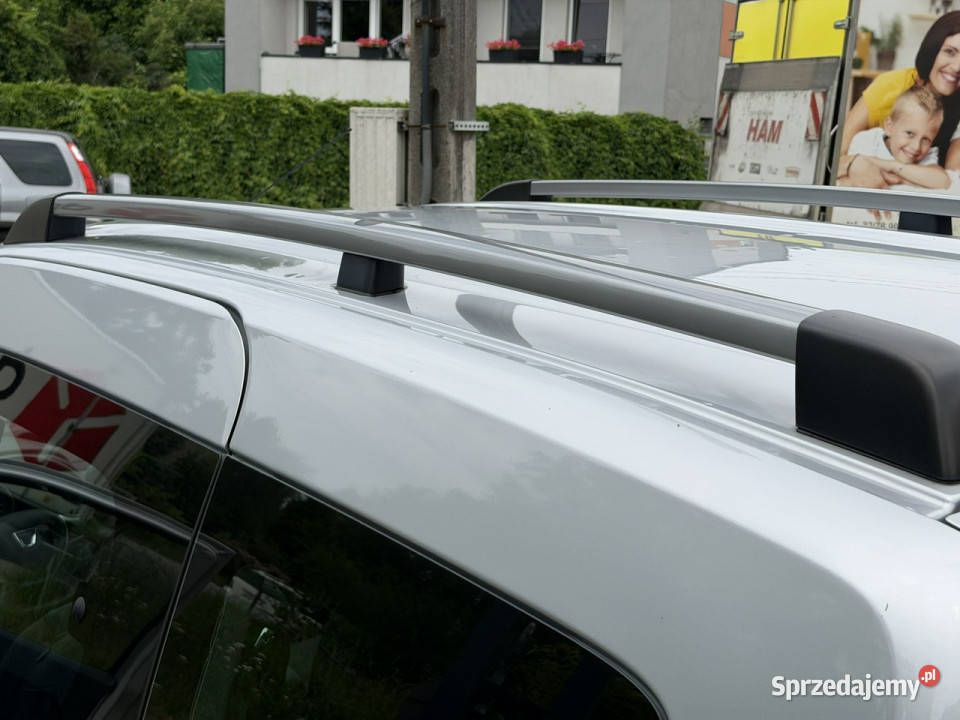 Dacia Dokker światła do jazdy dziennej