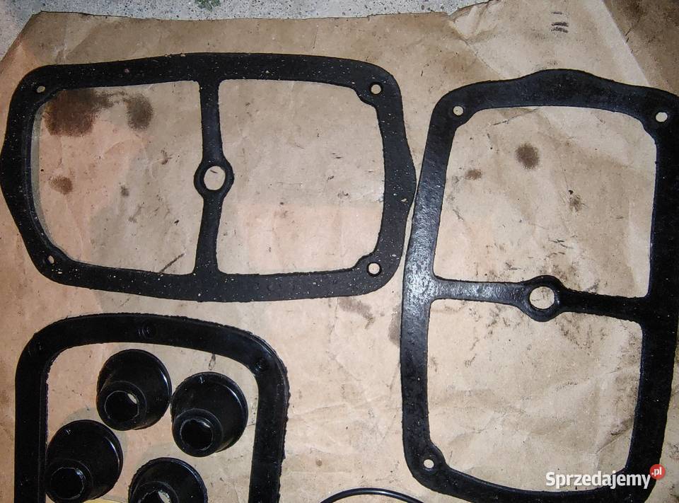 Uszczelki i uszczelniacze silnika Dniepr MT K650