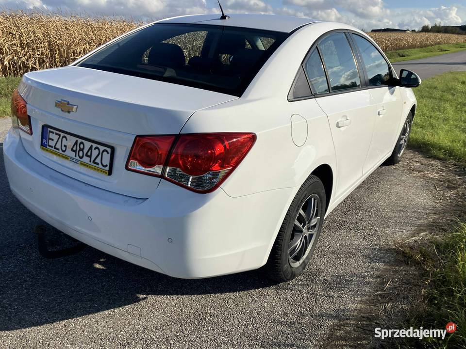 Chevrolet Cruze 18 benzyna 141 przebieg 140 Bratoszewice