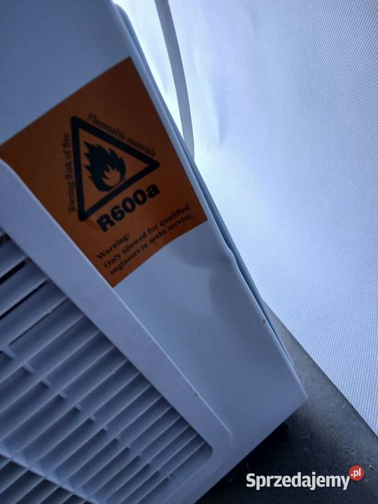 Zamrażarka skrzyniowa na lody Tefcold IC200SCEB