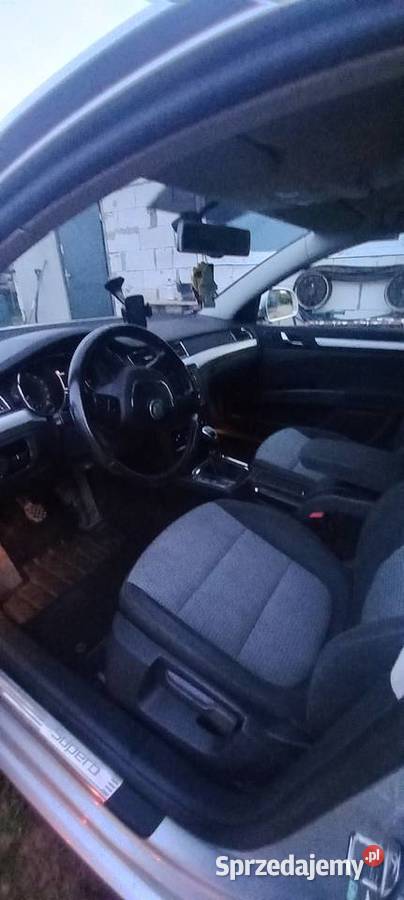 Sprzedam Skodę Superb 16tdi z domu nieuszkodzony Chojnice