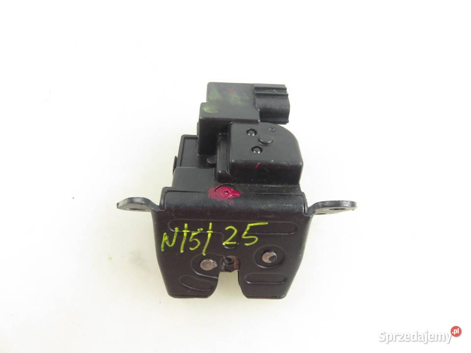 ZAMEK KLAPY HYUNDAI ix35 812301H300 osobowe sprzedam