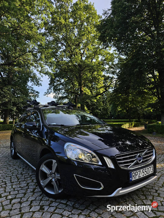 VOLVO V60 16 150 T3 Wrocław
