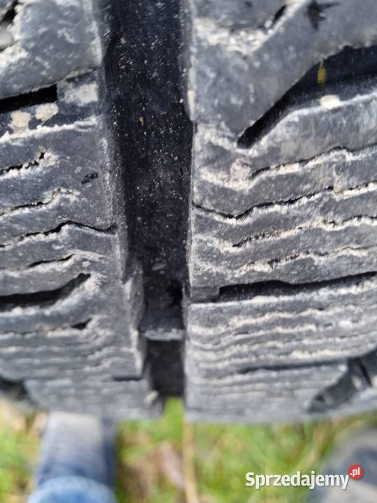 Opony zimowe 15c Nowa Słupia