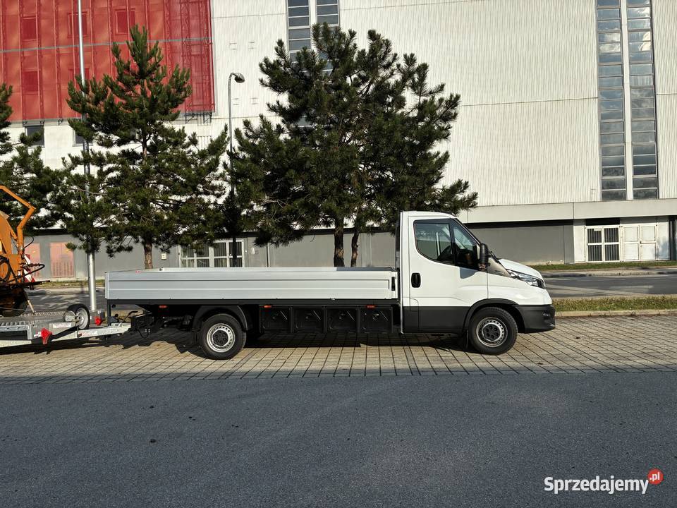 Iveco daily 2021r 35s serwisowany skrzynia Samochody dostawcze Żywiec