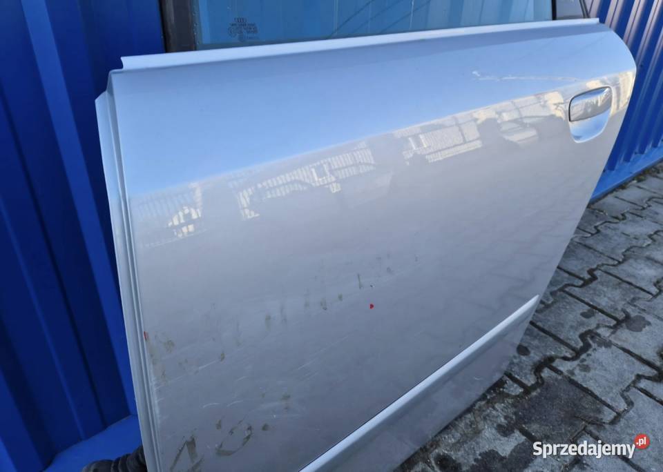 27 DRZWI TYŁ LEWY TYLNE LEWE AUDI A4 B6 SEDAN osobowe świętokrzyskie