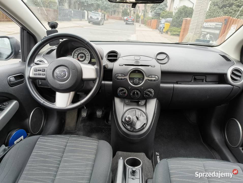 FAKTURA VAT MAZDA2 13 86 5drzwi FAKTURA 23 Warszawa sprzedam
