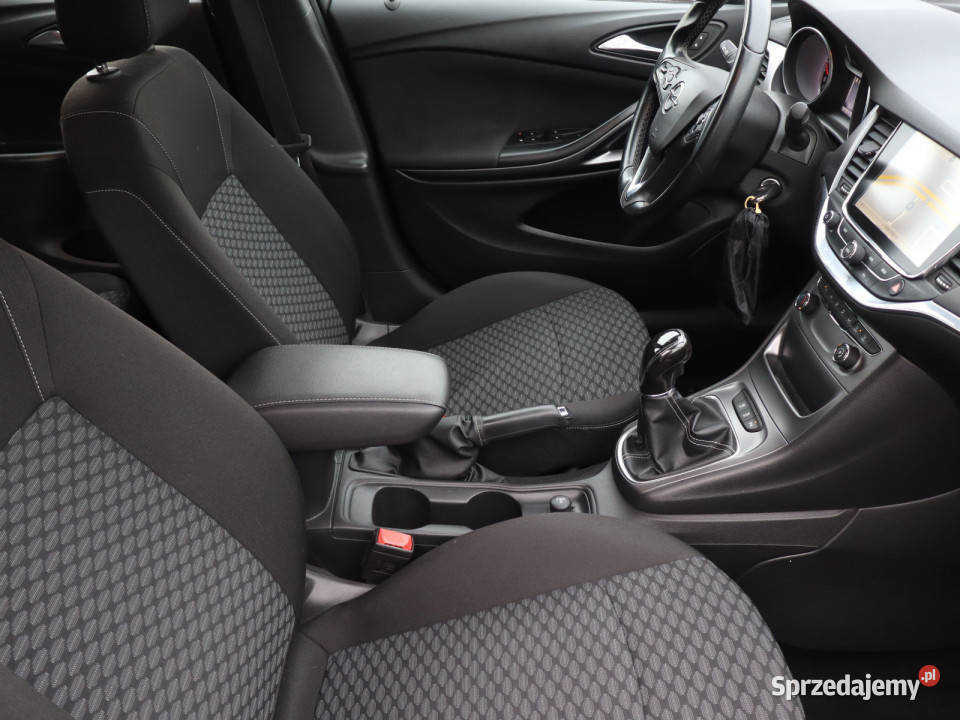 Opel Astra 16 CDTI Bielany Wrocławskie