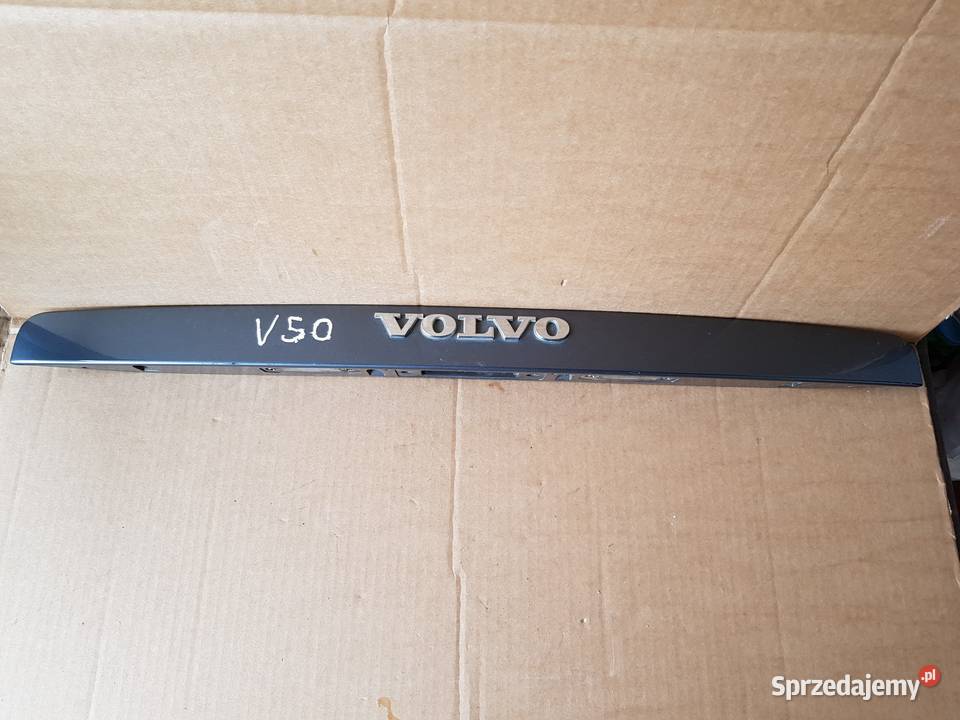 VOLVO V50 LISTWA BLENDA MIKROSTYK KLAPY Zbierkowo sprzedam