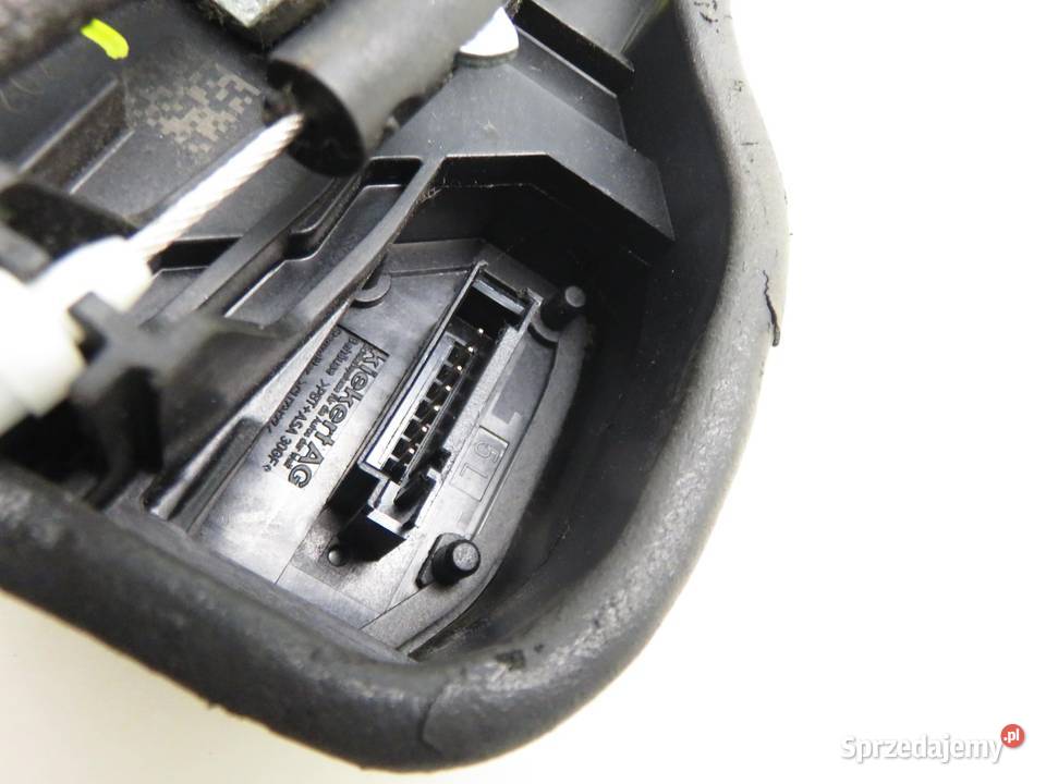 ZAMEK LEWY PRZEDNI BMW X1 E84 7202143 sprzedam