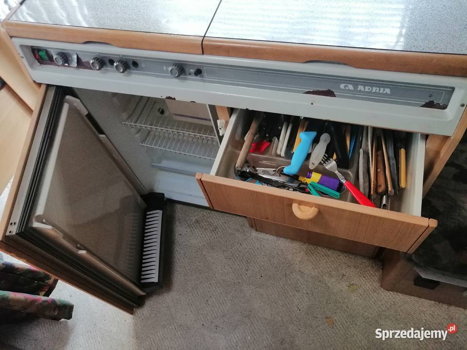 Przyczepa kempingowa Adria 460