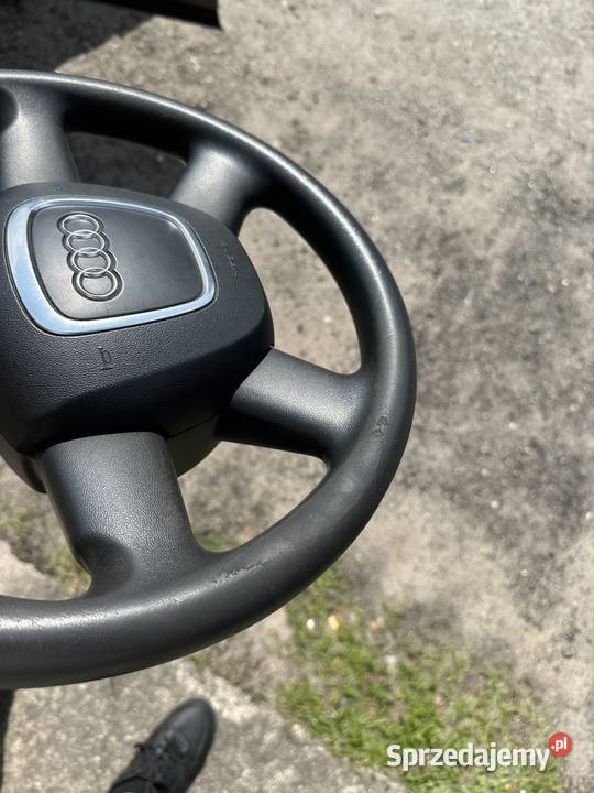 Kierownica 4 ramienna Audi a3 8p Wieleń