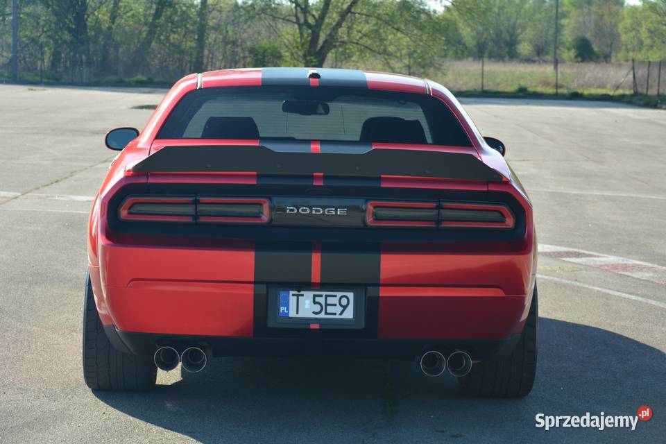 Dodge Challenger RT 57 V8 WIDEBODY LPG AKTYWNY Samochody osobowe