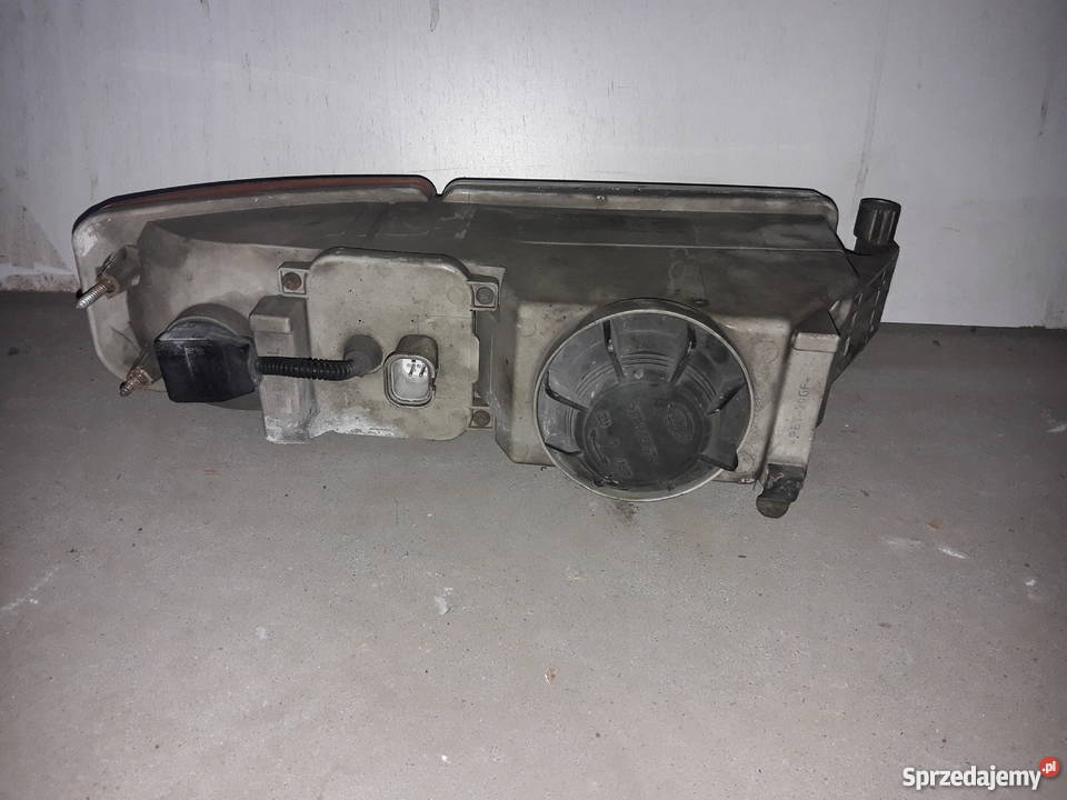 Lampa przeciwmgielna przód L 81253206111 MAN Oświetlenie Częstochowa
