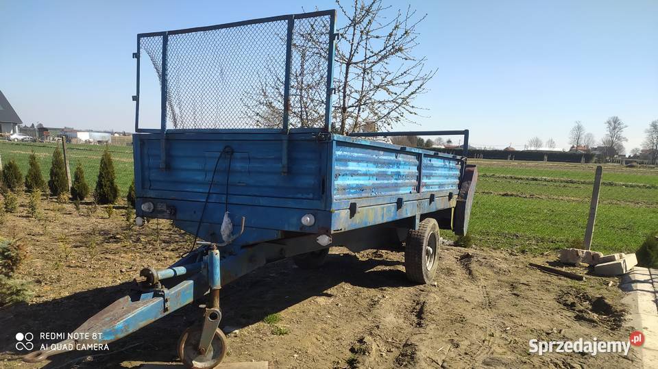 Rozrzutnik jednoosiowy Maszyny rolnicze sprzedam